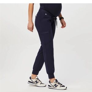 FIGS Maternity Scrub Set